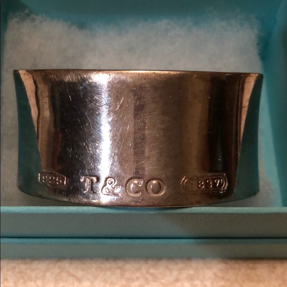 Tiffany cuff
